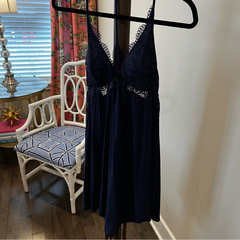 Victoria Secret Sleep Dress – L